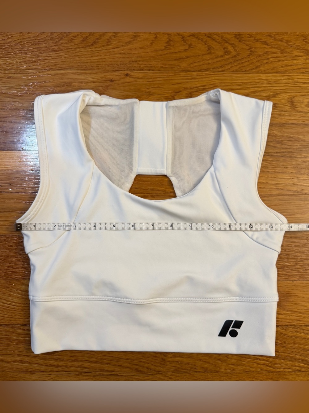 Forme Posture-Supporting Bra - Picture 2 of 6